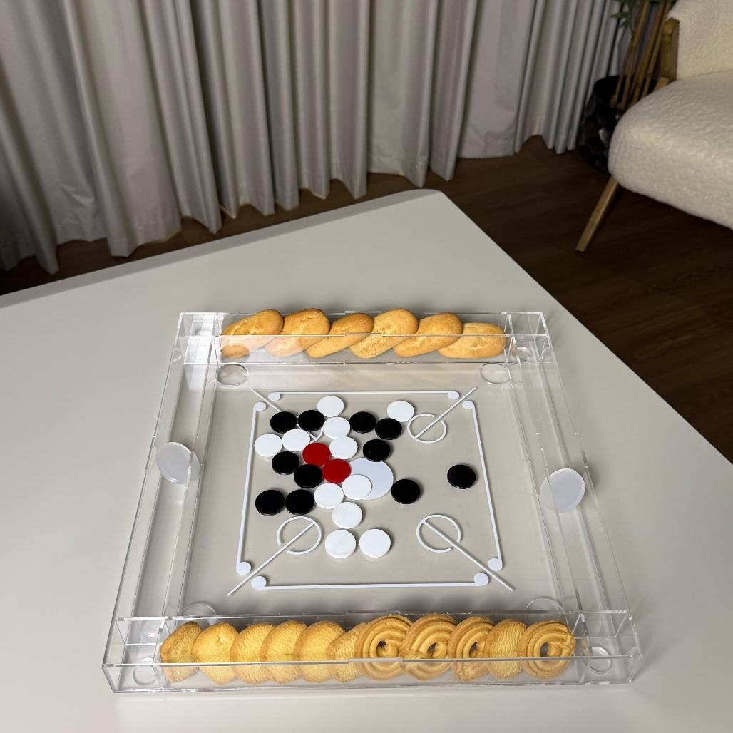 كيرم أكريليك - تصميم فاخر للضيافة والمرح