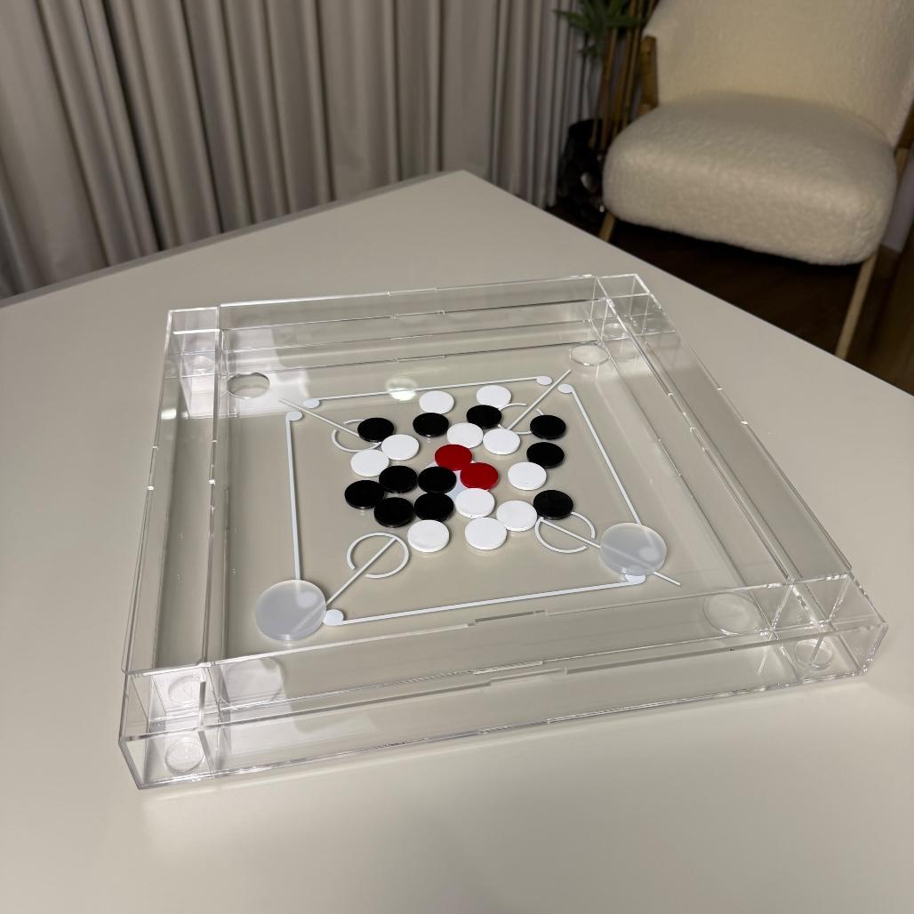 كيرم أكريليك - تصميم فاخر للضيافة والمرح