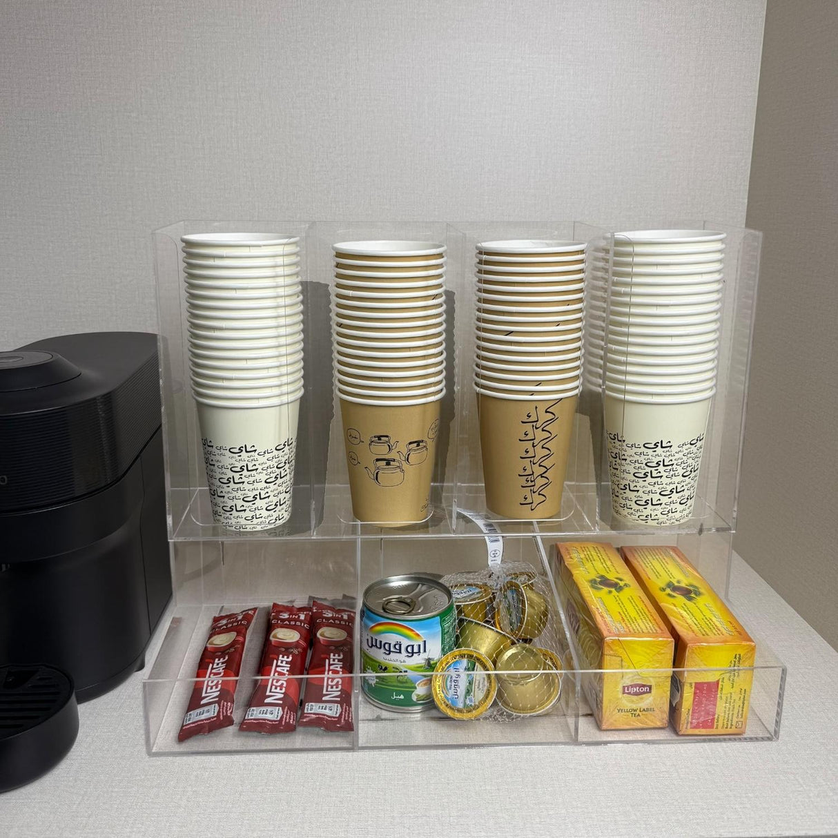 ستاند أكريليك 4 خانات لتنظيم أكواب الضيافة