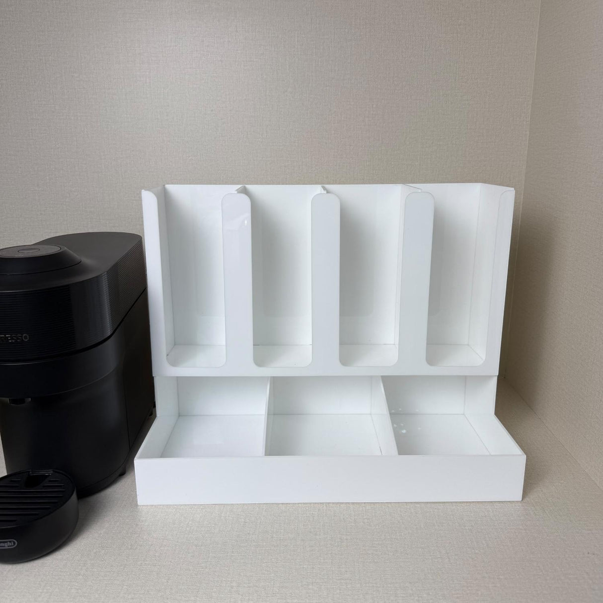 ستاند أكريليك 4 خانات لتنظيم أكواب الضيافة