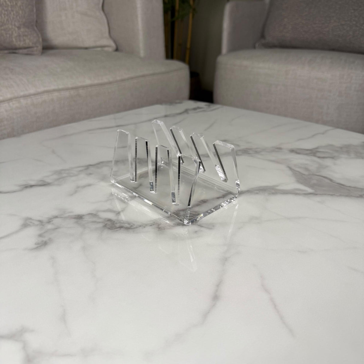 استاند صحون أكريليك