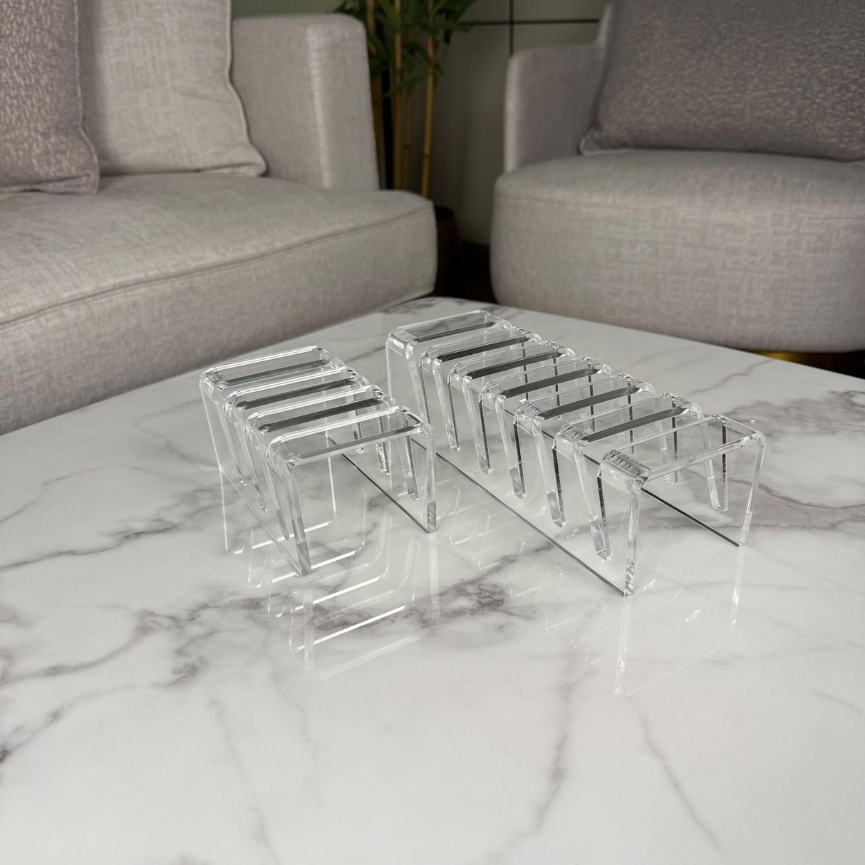 ستاند أكريليك شفاف لترتيب الصحون – متوفر بـ 3 أو 6 فتحات