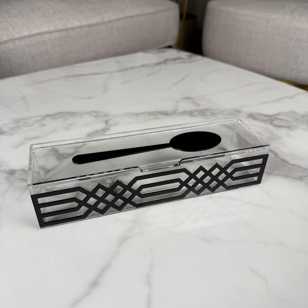 منظّم أدوات السفرة ب إطار زخرفي أسود | اختاري النوع