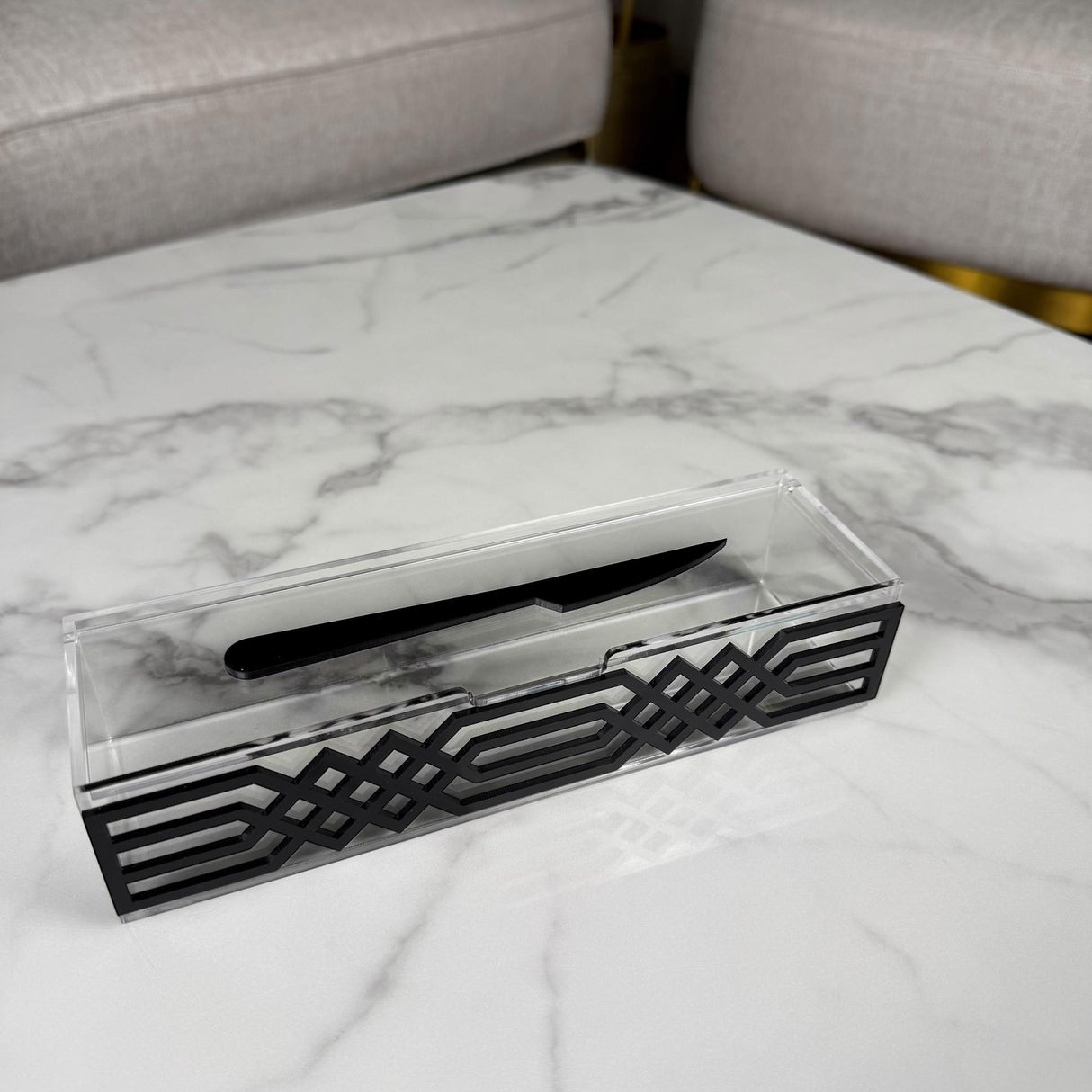 منظّم أدوات السفرة ب إطار زخرفي أسود | اختاري النوع