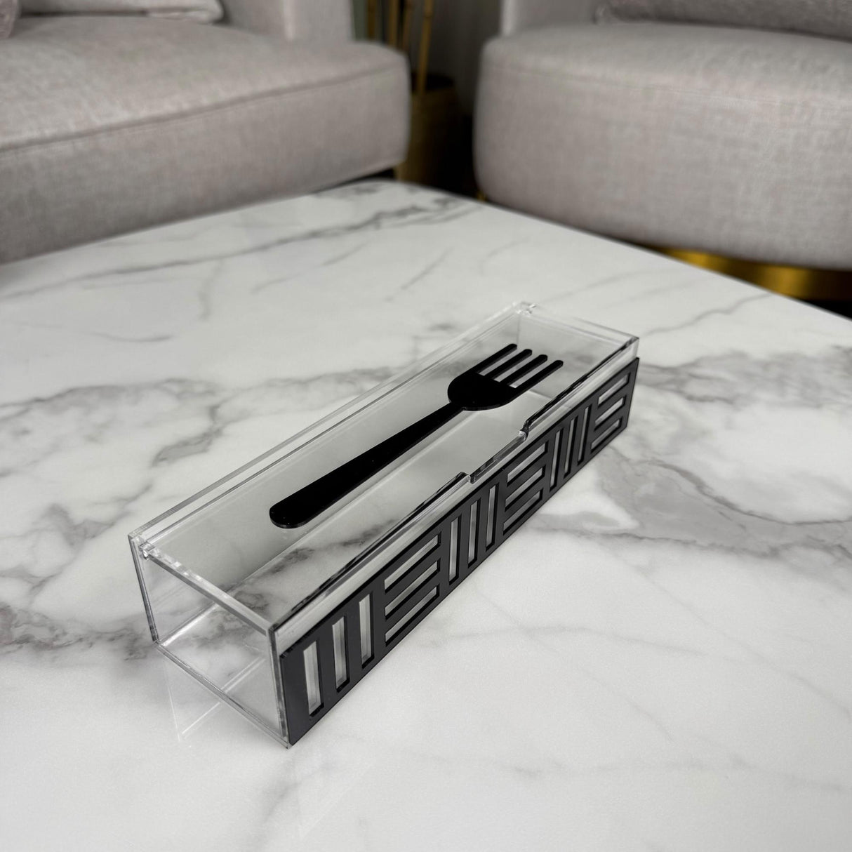 منظّمات أدوات السفرة | تصميم شبكي أسود