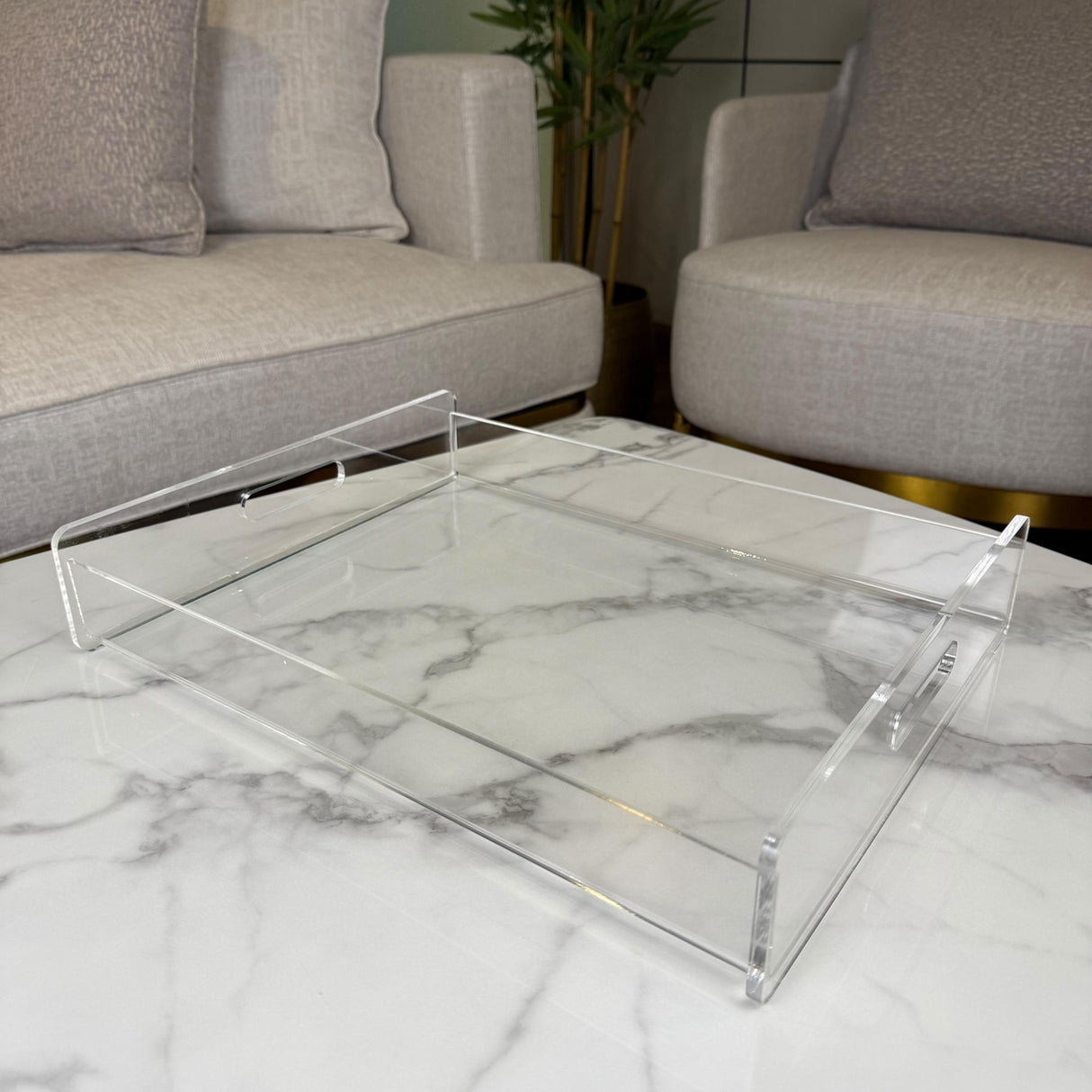 صينية فاخرة بالأكريليك السميك – تصميم جانبي معزز