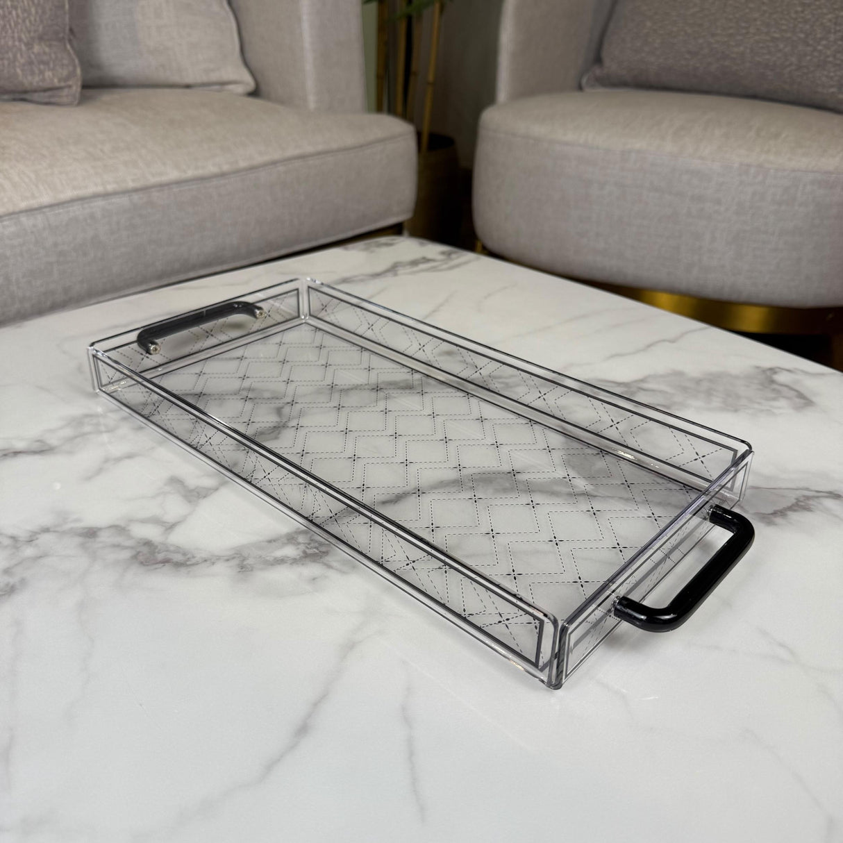 صينية أكريليك بنقشة راقية ومقابض سوده – حجمين