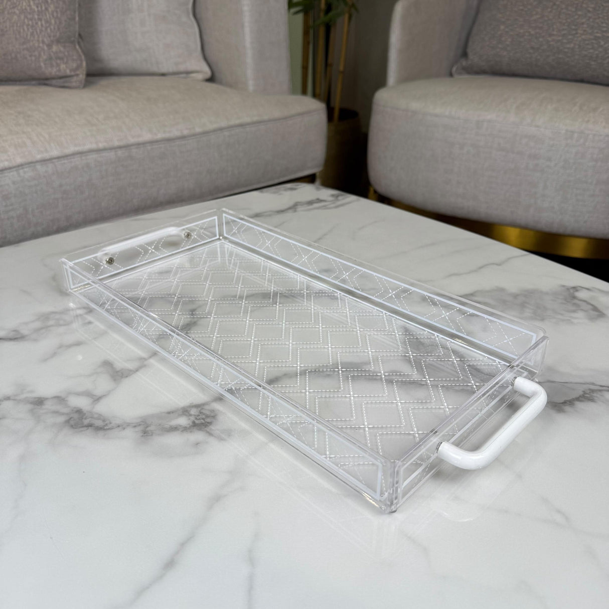 صينية أكريليك بنقشة مميزة ومقابض بيضا – حجمين