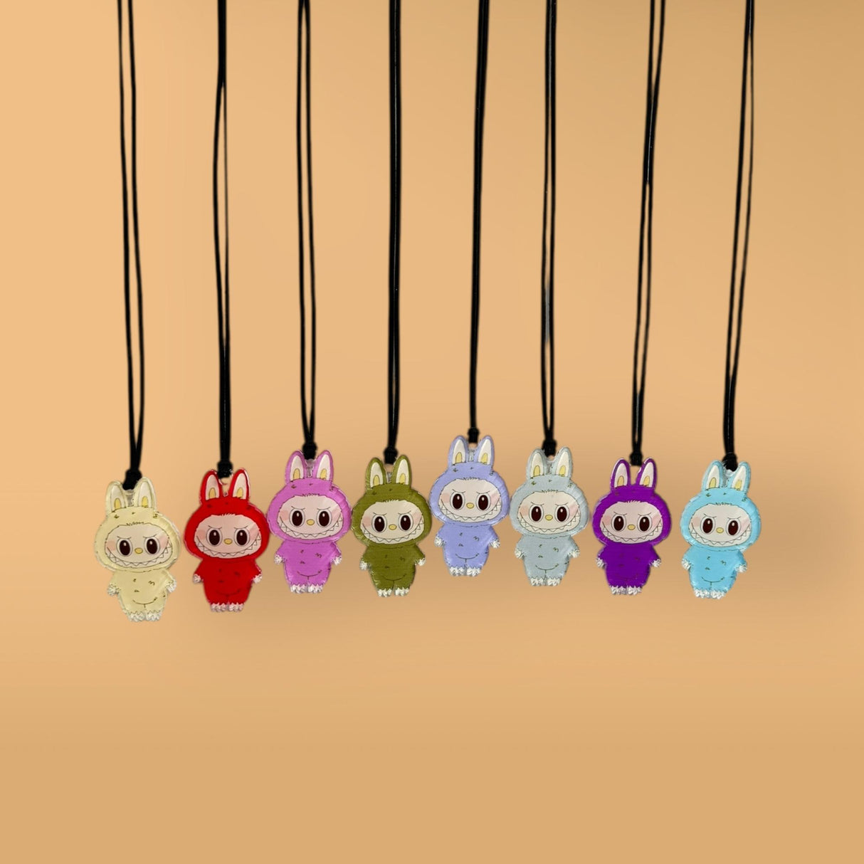 تعليقة لبوبو بشخصية كاملة