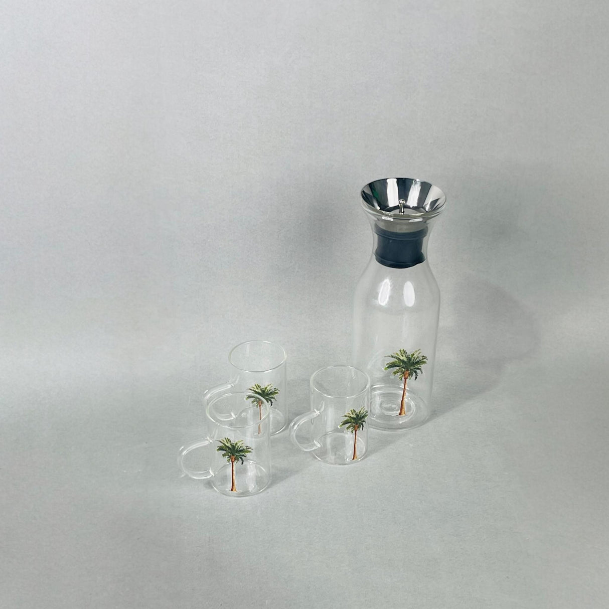 طقم أكواب شاي شفاف - روح النخلة من همس الأفكار (3 قطع)