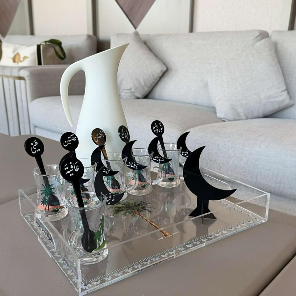 طقم ملاعق أكريليك أنيق