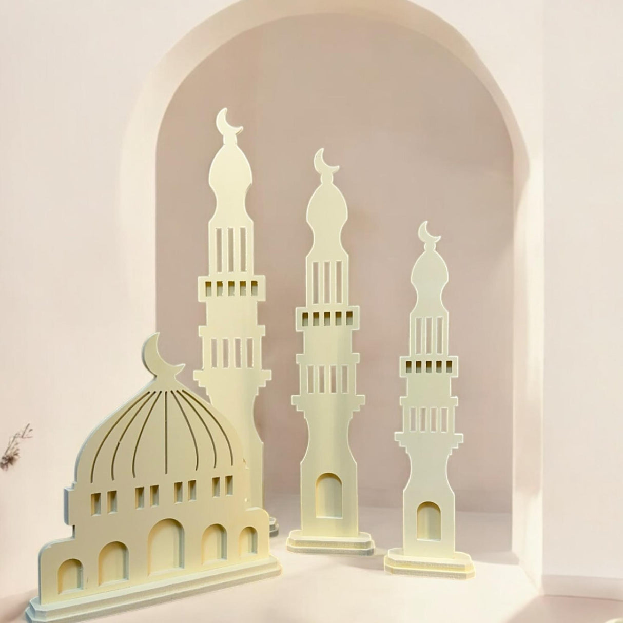 طقم ديكور رمضاني - 3 مآذن مع قبة المسجد