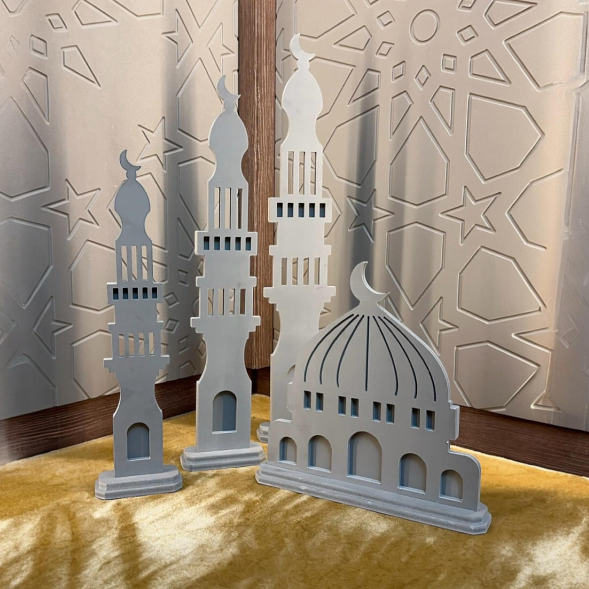 طقم ديكور رمضاني - 3 مآذن مع قبة المسجد
