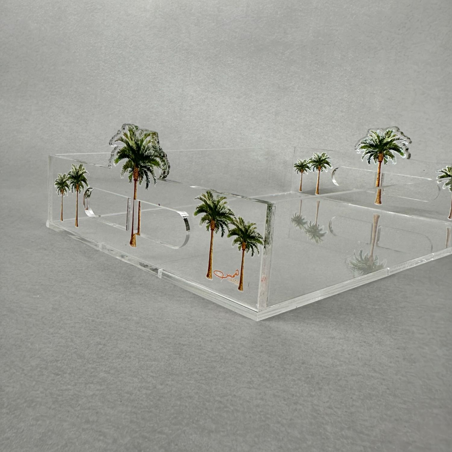 صينية أكريليك بتصميم النخيل – فخامة الضيافة الإماراتية