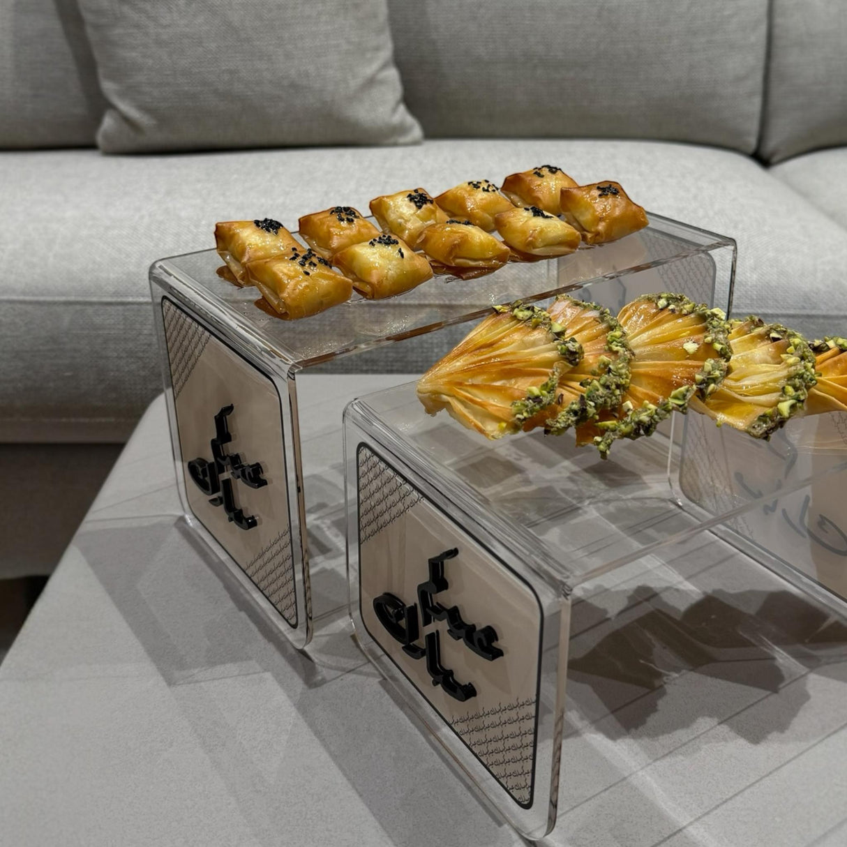 طقم استاند عيدكم مبارك - تصميم فاخر من كولكشن فرحة العيد