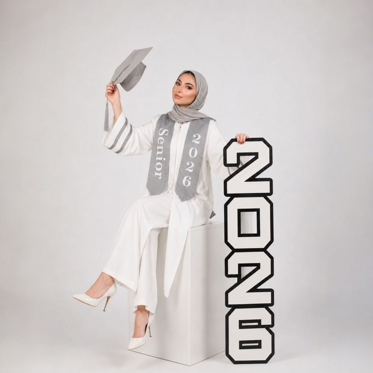 large 2026 forex graduation stand in black and white by Hams